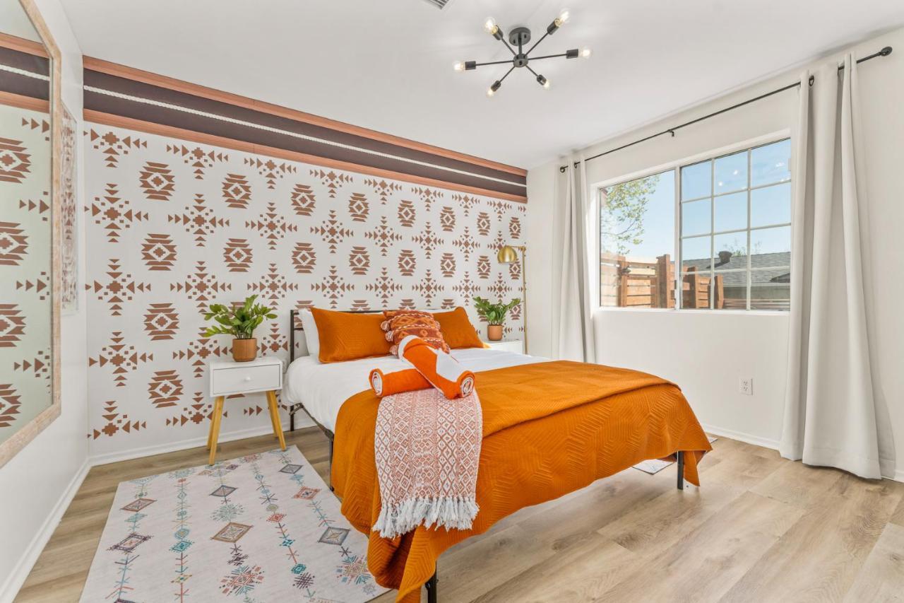 조슈아 트리 Hot Tub, Games, King Bed, Fire Pit, Bbq Grill, Minutes From National Park And Views 빌라 외부 사진